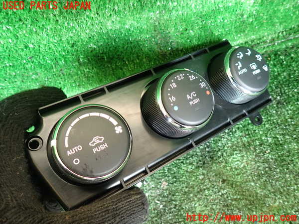1UPJ-9231526066]ジープ・ラングラー アンリミテッド(JK36L)エアコンスイッチ1 中古_2