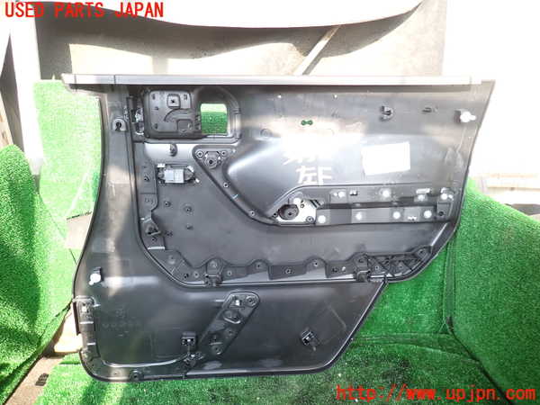 1UPJ-9231521264]ジープ・ラングラー アンリミテッド(JK36L)左前ドア内張り 中古_5