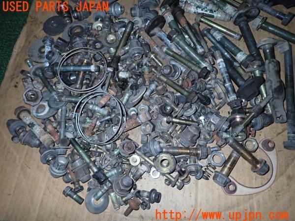 3UPJ=9231530720]ハイラックスサーフ SSR-X(VZN130G)ネジ・ナット・ステー類 セット ジャンク_3