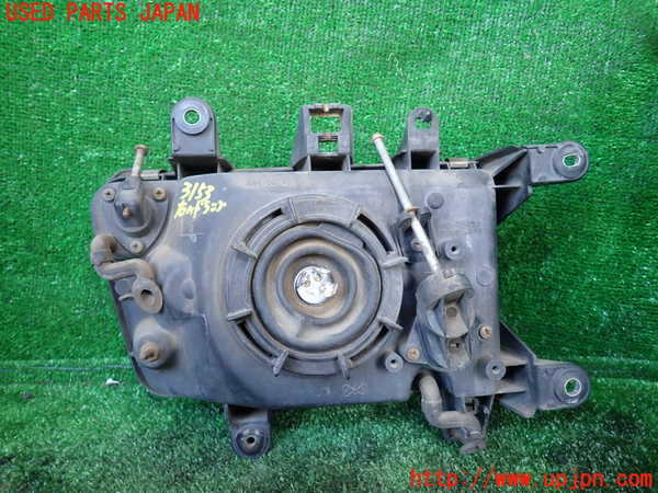 1UPJ-9231531130]ハイラックスサーフ N130系 4ドア(VZN130G)右ヘッドライト ハロゲン 中古_3
