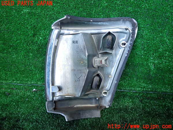 1UPJ-9231531150]ハイラックスサーフ N130系 4ドア(VZN130G)右コーナーランプ 中古_3