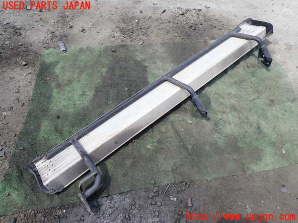1UPJ-9231531392]ハイラックスサーフ N130系 4ドア(VZN130G)左サイドステップ 中古_3