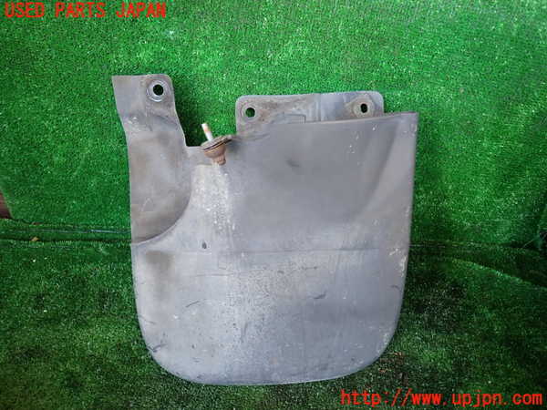 1UPJ-9231531450]ハイラックスサーフ N130系 4ドア(VZN130G)右フロントマッドガード(泥除け) 中古_2
