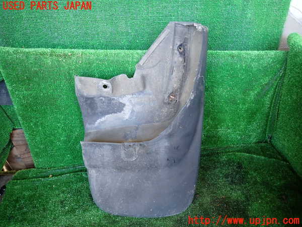 1UPJ-9231531454]ハイラックスサーフ N130系 4ドア(VZN130G)右リアマッドガード(泥除け) 中古_2