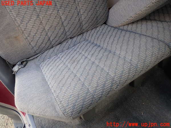 1UPJ-9231537145]ハイラックスサーフ N130系 4ドア(VZN130G)右2列目シート 中古_3