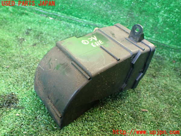 1UPJ-9231537526]ハイラックスサーフ N130系 4ドア(VZN130G)エアコン吹き出し口1 中古_2