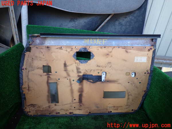 1UPJ-9231531264]ハイラックスサーフ N130系 4ドア(VZN130G)左前ドア内張り 中古_4