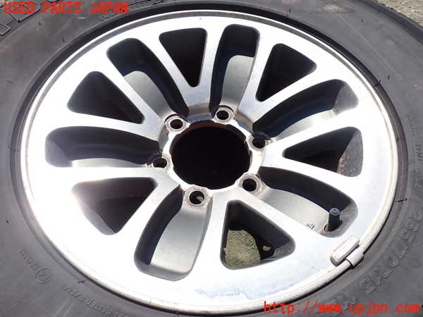1UPJ-9231539027]ハイラックスサーフ N130系 4ドア(VZN130G)タイヤ　ホイール　1本② 265/70R15 ジャンク_2