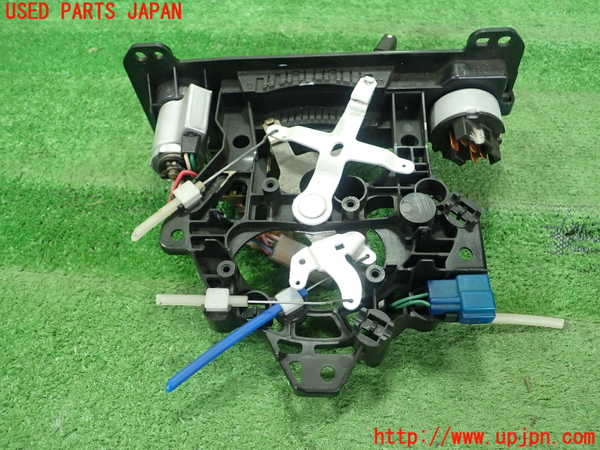 1UPJ-9231546066]MR2(AW11)エアコンスイッチ1 中古_2