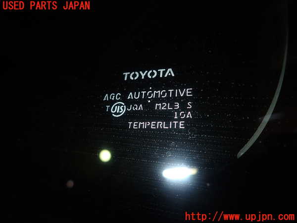 1UPJ-9231551382]ヴォクシー(ノア)(ZRR80W)左クォーターガラス 中古 AGC M2L3_2