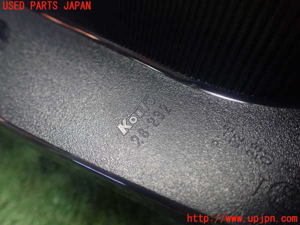 1UPJ-9231551530]ヴォクシー(ノア)(ZRR80W)右テールランプ 中古_3
