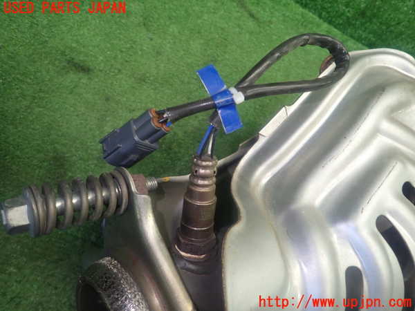 1UPJ-9231552041]ヴォクシー(ノア)(ZRR80W)エキマニ1 触媒 マニバーター　中古_5