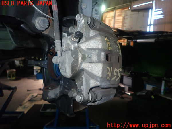 1UPJ-9231554085]ヴォクシー(ノア)(ZRR80W)左フロントキャリパー 中古_2