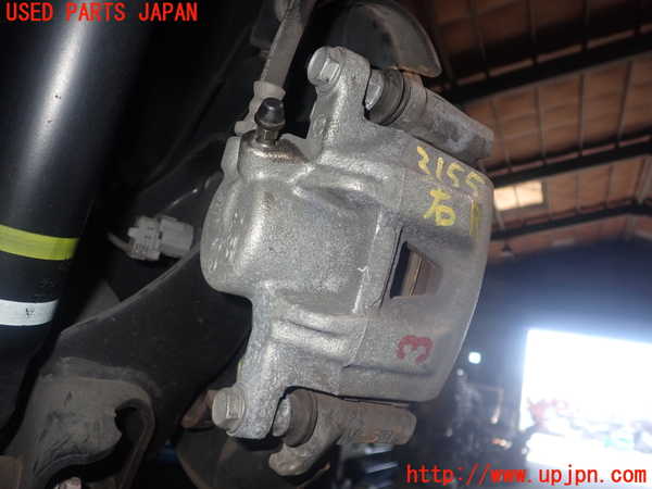 1UPJ-9231554090]ヴォクシー(ノア)(ZRR80W)右リアキャリパー 中古_2