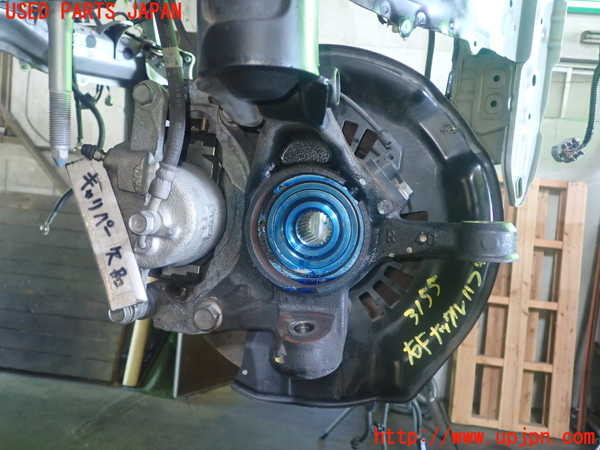1UPJ-9231554290]ヴォクシー(ノア)(ZRR80W)右フロントナックルハブ 中古_2