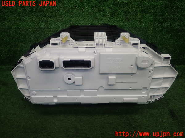 1UPJ-9231556170]ヴォクシー(ノア)(ZRR80W)スピードメーター 中古_2