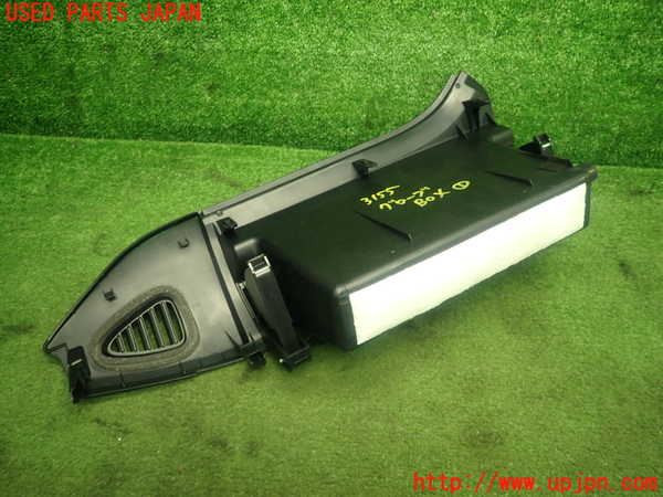 1UPJ-9231557516]ヴォクシー(ノア)(ZRR80W)グローブボックス1 中古_3