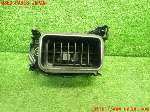 1UPJ-9231557527]ヴォクシー(ノア)(ZRR80W)エアコン吹き出し口2 中古_2