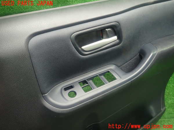 1UPJ-9231551234]ヴォクシー(ノア)(ZRR80W)右前ドア内張り 中古_2