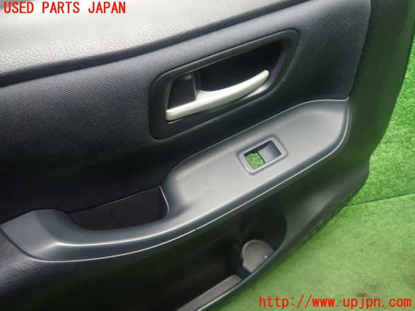 1UPJ-9231551264]ヴォクシー(ノア)(ZRR80W)左前ドア内張り 中古_2