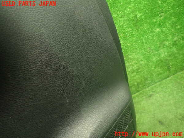 1UPJ-9231551264]ヴォクシー(ノア)(ZRR80W)左前ドア内張り 中古_4