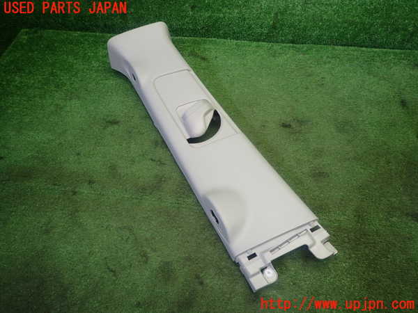 1UPJ-9231557670]ヴォクシー(ノア)(ZRR80W)左センターピラートリム 中古_3