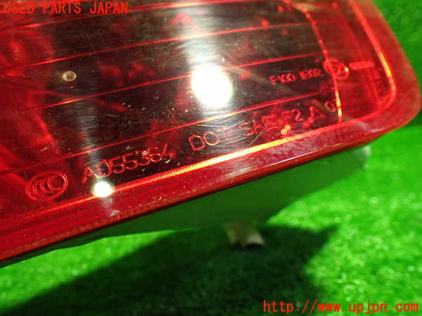 1UPJ-9231561154]ボルボ・XC60(DB4204TXC)右リアコーナーランプ 中古_2