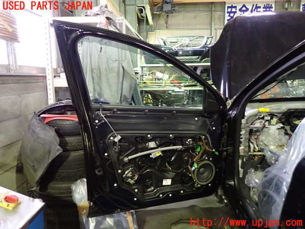 1UPJ-9231561260]ボルボ・XC60(DB4204TXC)左前ドア 43R-001106 中古_3