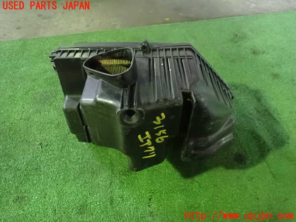 1UPJ-9231562560]ボルボ・XC60(DB4204TXC)エアクリーナーボックス 中古_4