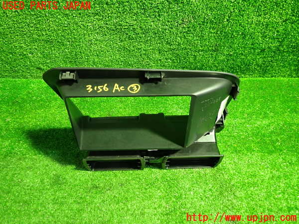 1UPJ-9231567528]ボルボ・XC60(DB4204TXC)エアコン吹き出し口3 真中 中古_3