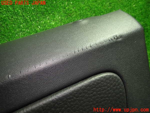 1UPJ-9231561294]ボルボ・XC60(DB4204TXC)右後ドア内張り 中古_3