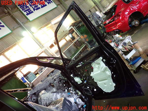 1UPJ-9231571230]ノア(ヴォクシー)(MZRA90W)右前ドア NSG M4O5 中古_5