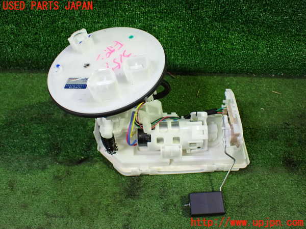 1UPJ-9231572510]ノア(ヴォクシー)(MZRA90W)燃料ポンプ 中古_2