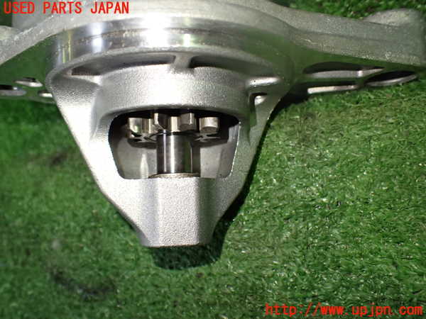 1UPJ-9231576010]ノア(ヴォクシー)(MZRA90W)セルモーター 中古_2
