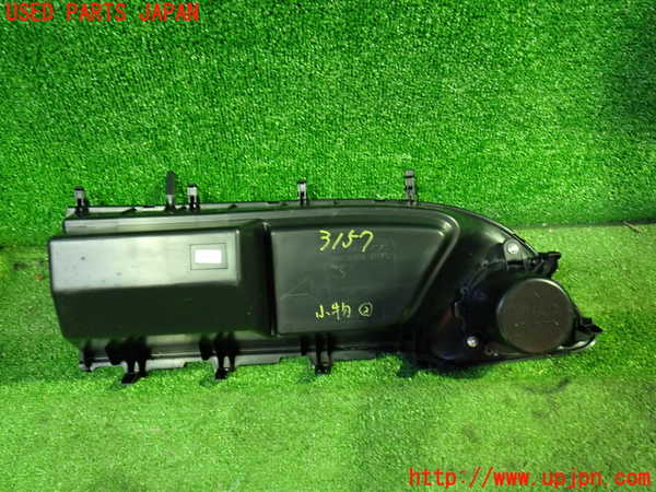 1UPJ-9231577842]ノア(ヴォクシー)(MZRA90W)小物入れ2 中古_4