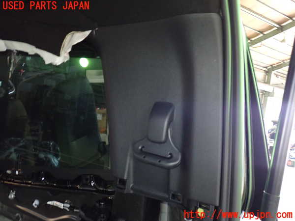 1UPJ-9231577675]ノア(ヴォクシー)(MZRA90W)右リアピラートリム 中古_2