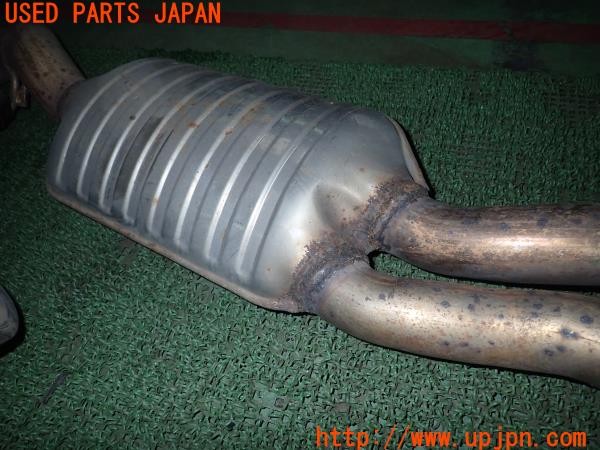 3UPJ=9231580152]BMW X1(VL25 E84系)前期 純正 7 560 010 リアマフラー カット済み 2分割 中古_5