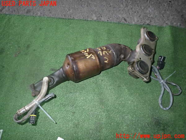 1UPJ-9231582662]BMW X1 E84(VL25)触媒2 中古_2