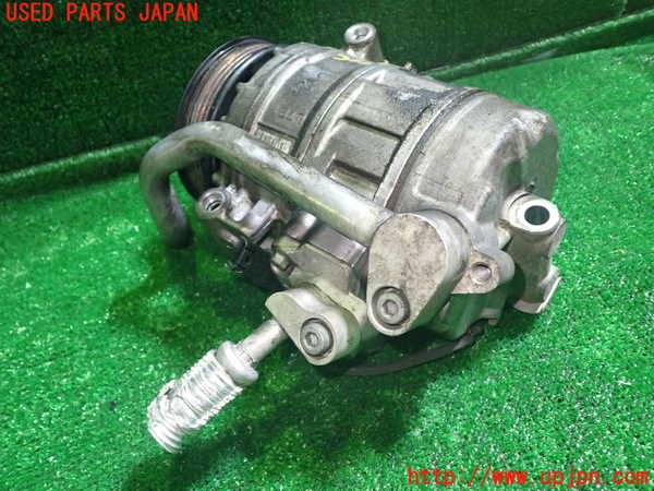 1UPJ-9231586025]BMW X1 E84(VL25)エアコンコンプレッサー 中古_3