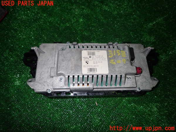 1UPJ-9231586629]BMW X1 E84(VL25)モニター 中古_3