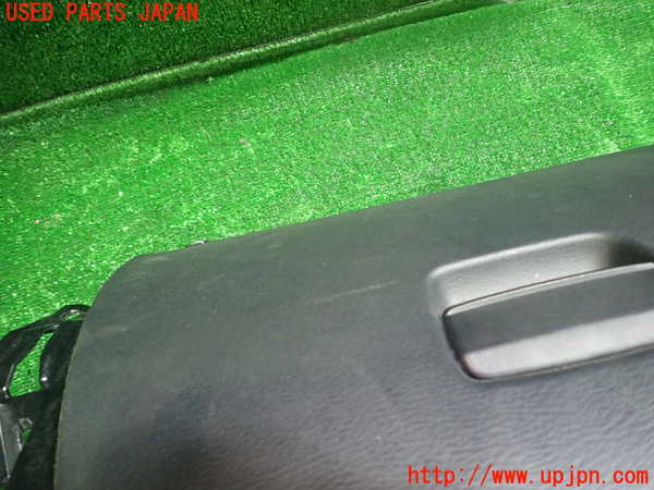 1UPJ-9231587516]BMW X1 E84(VL25)グローブボックス1 中古_4