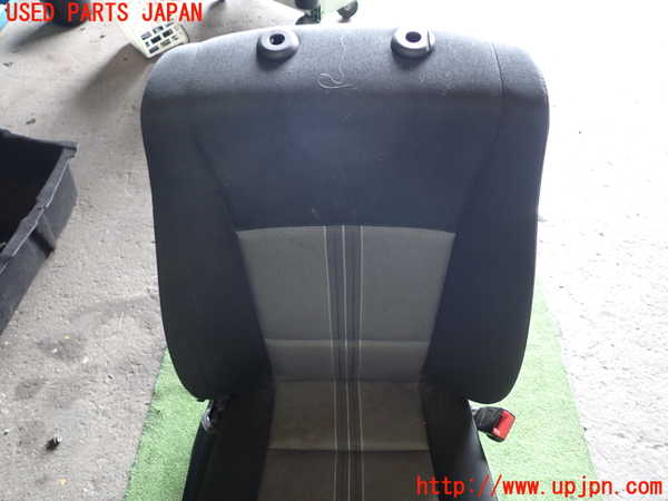 1UPJ-9231587035]BMW X1 E84(VL25)運転席シート 中古_3