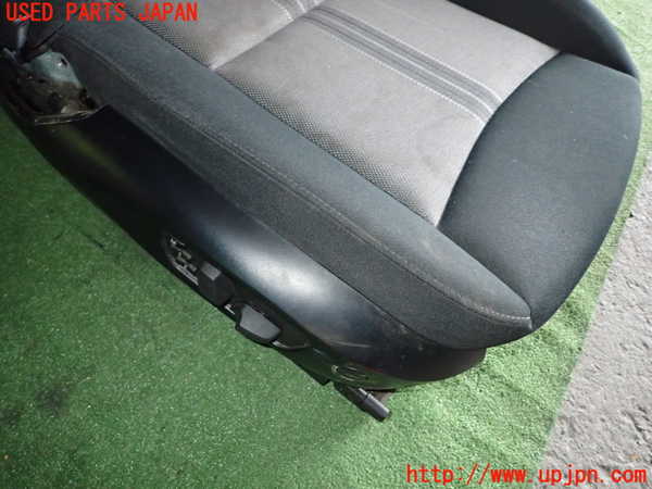 1UPJ-9231587035]BMW X1 E84(VL25)運転席シート 中古_5
