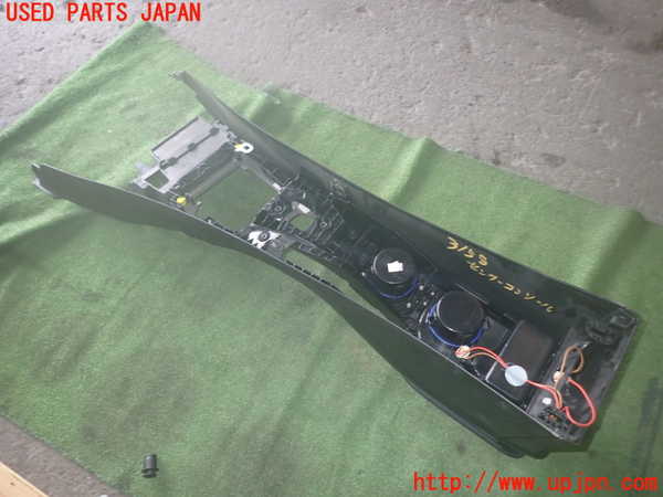 1UPJ-9231587540]BMW X1 E84(VL25)センターコンソール 中古_5