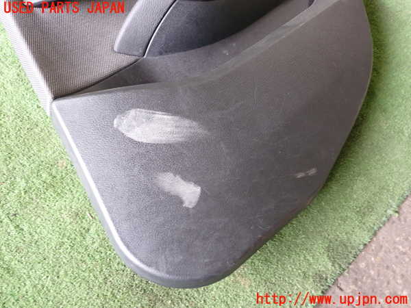 1UPJ-9231581294]BMW X1 E84(VL25)右後ドア内張り 中古_2