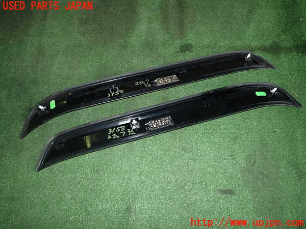 1UPJ-9231587740]BMW X1 E84(VL25)スカッフプレート 中古_4