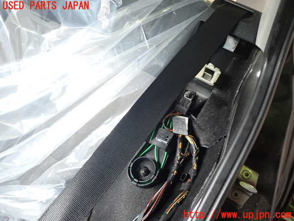 1UPJ-9231587185]BMW X1 E84(VL25)左2列目シートベルト 中古_2