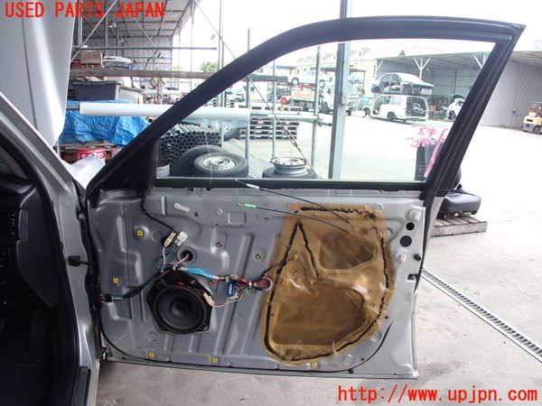 2UPJ-9231591230]クラウン エステート(JZS171W)右前ドア (M2H5) 中古_5