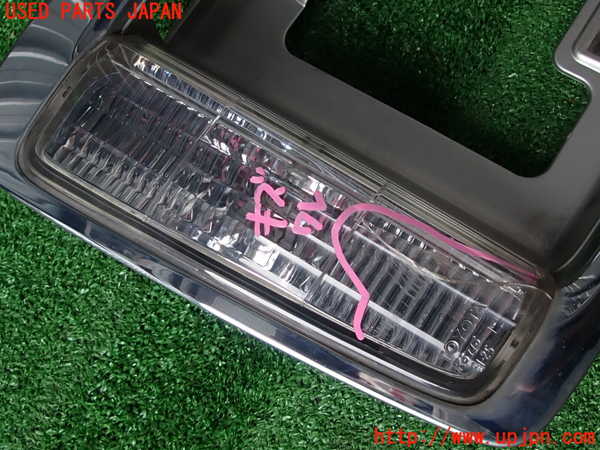 2UPJ-9231591559]クラウン エステート(JZS171W)リアフィニッシャー ジャンク品 中古_2