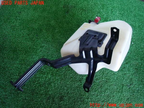 2UPJ-9231592410]クラウン エステート(JZS171W)ラジエータータンク 中古_2